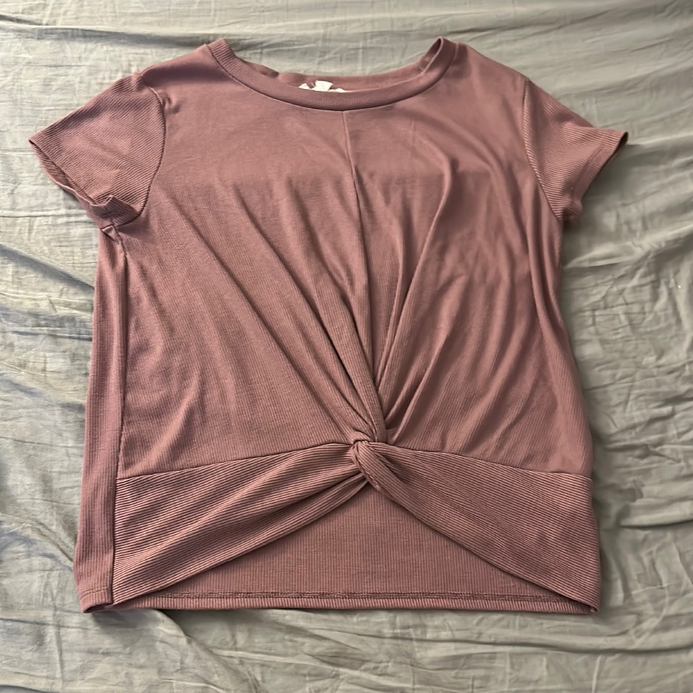 Hippie Rose Pink Knotted Tee